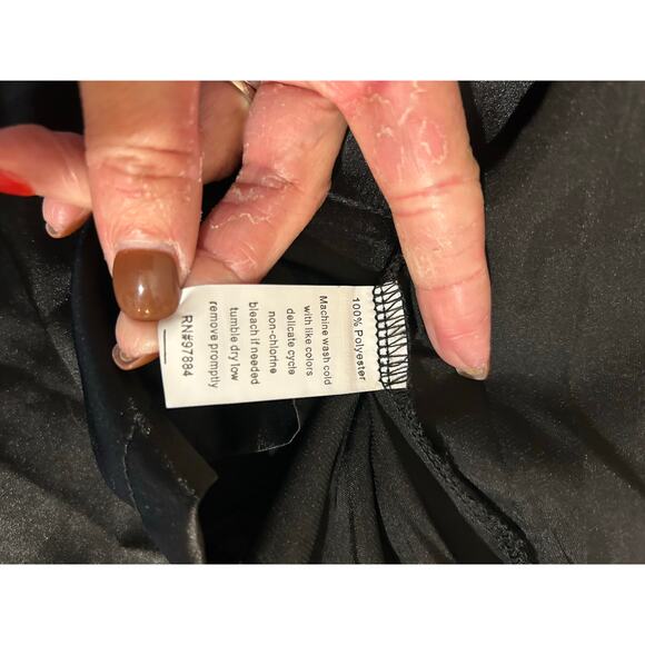 Tart Intimates NWT black pajama top size L short sleeve silky - Picture 5 of 7